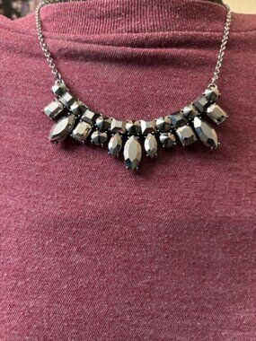 Paparazzi Wish Upon A Rock Star Silver Necklace W/Matching Earrings